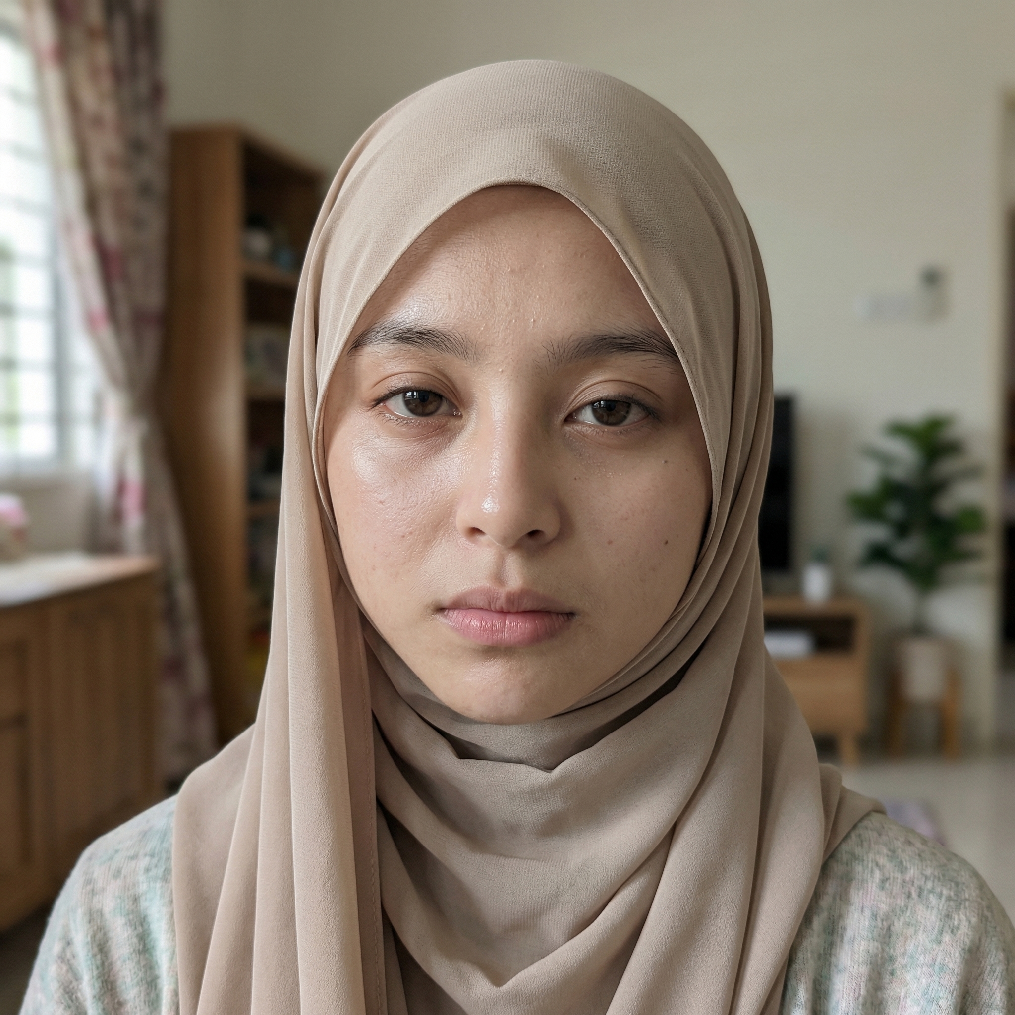 Wanita dengan rutin harian